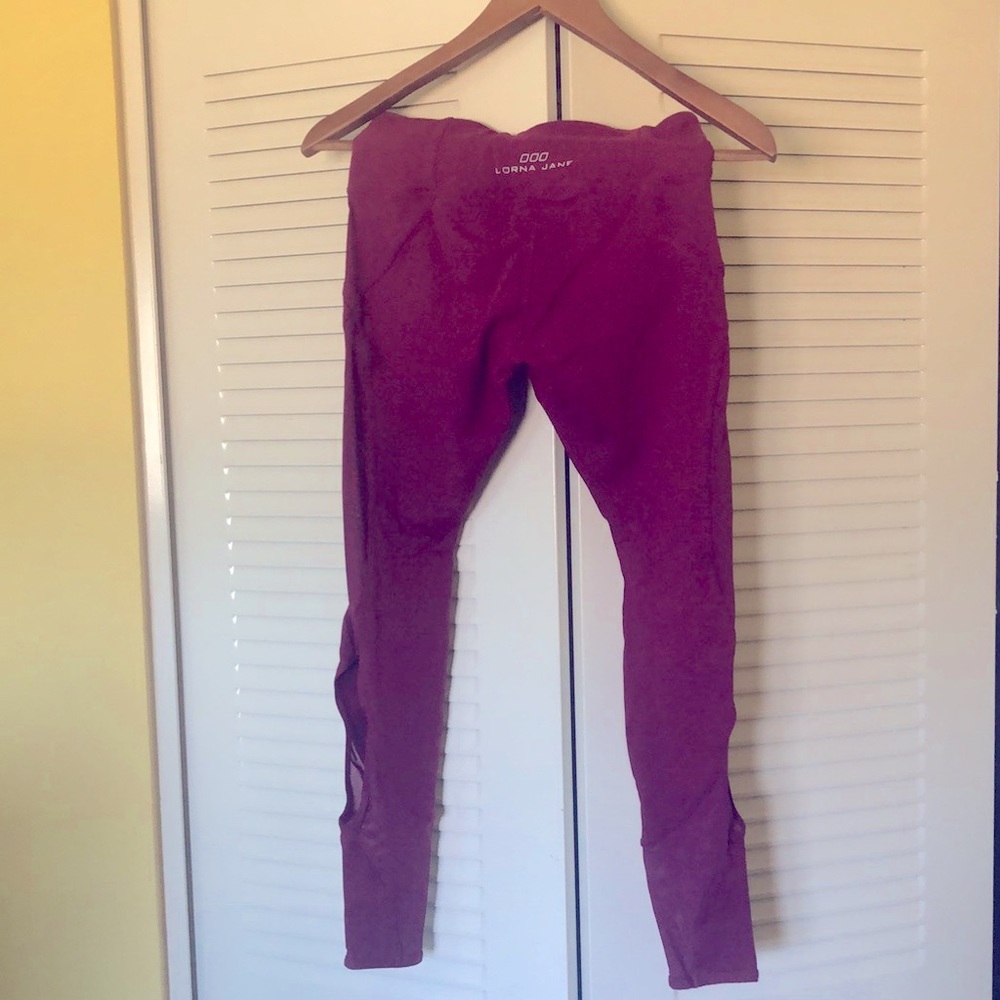 Lorna Jane full-length cutout leggings!